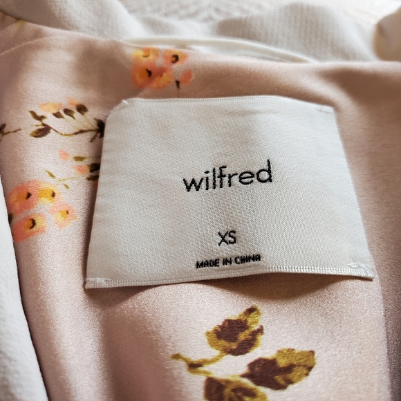 Aritzia - Wilfred Cherrelle Blazer - Picture 4 of 10